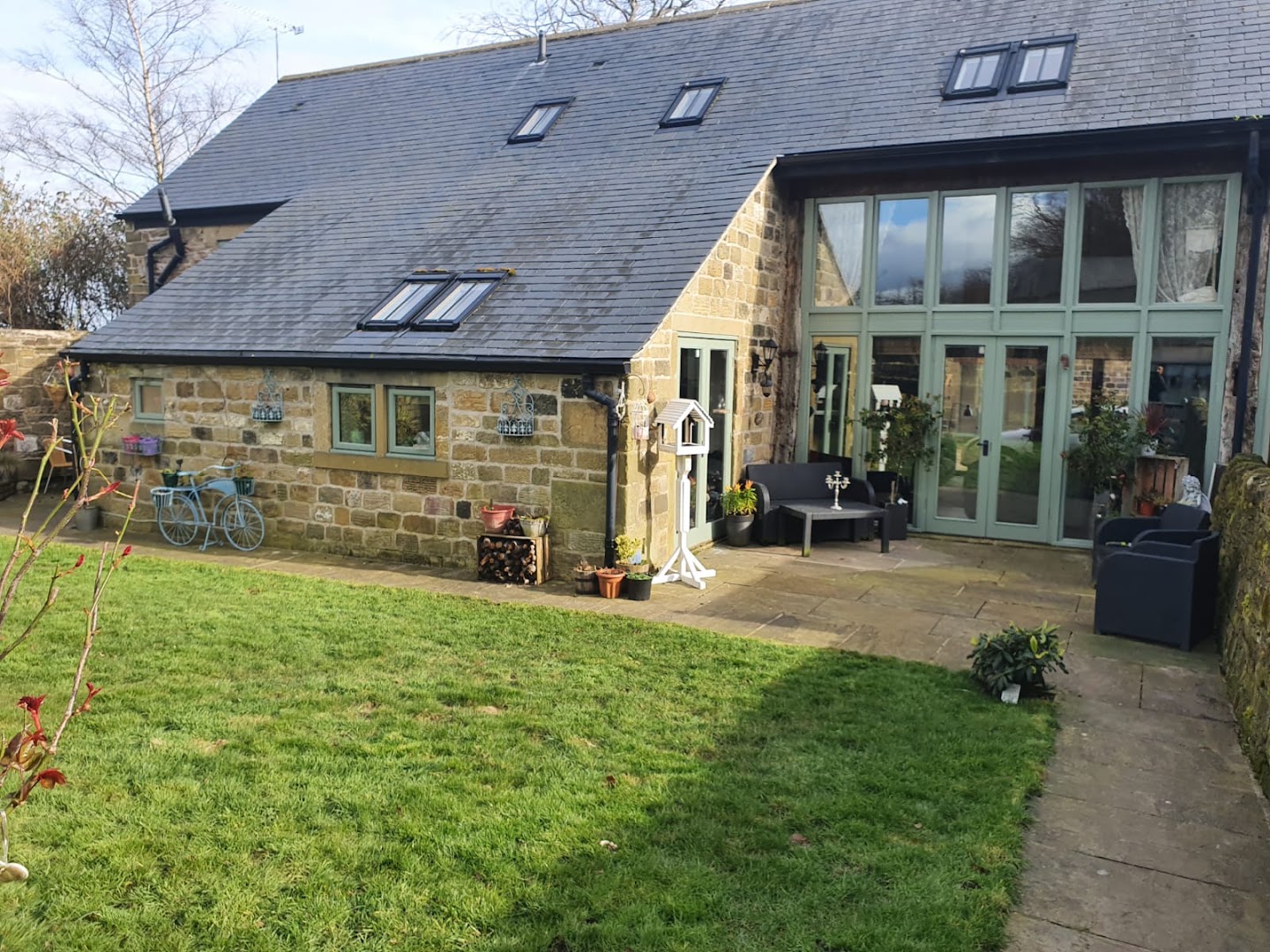 Local Painter and Decorators Sheffield Hillsborough — Photos 10